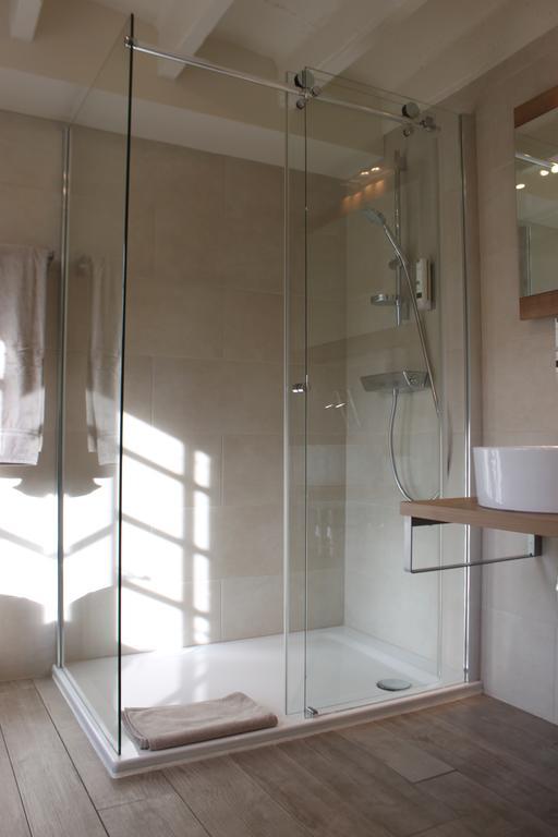 Le Jour Et La Nuit Bed & Breakfast Geneva Room photo