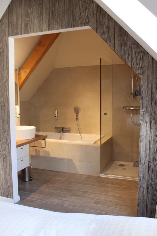 Le Jour Et La Nuit Bed & Breakfast Geneva Room photo